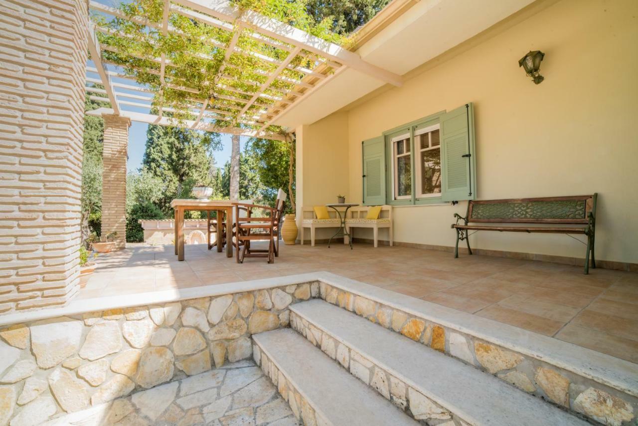 Villino Guest House Akrotiri  Exterior photo