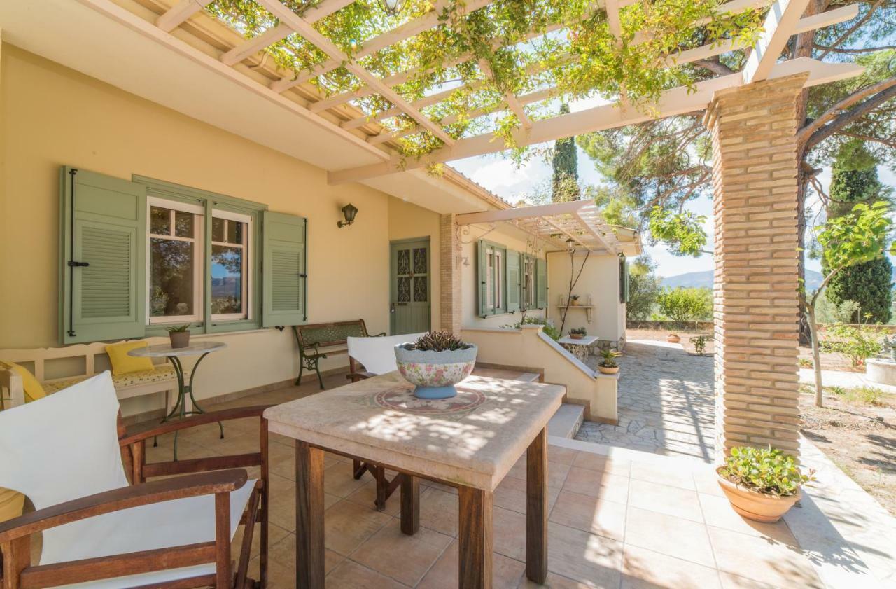 Villino Guest House Akrotiri  Exterior photo