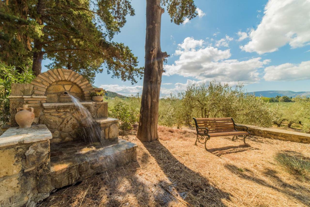Villino Guest House Akrotiri  Exterior photo